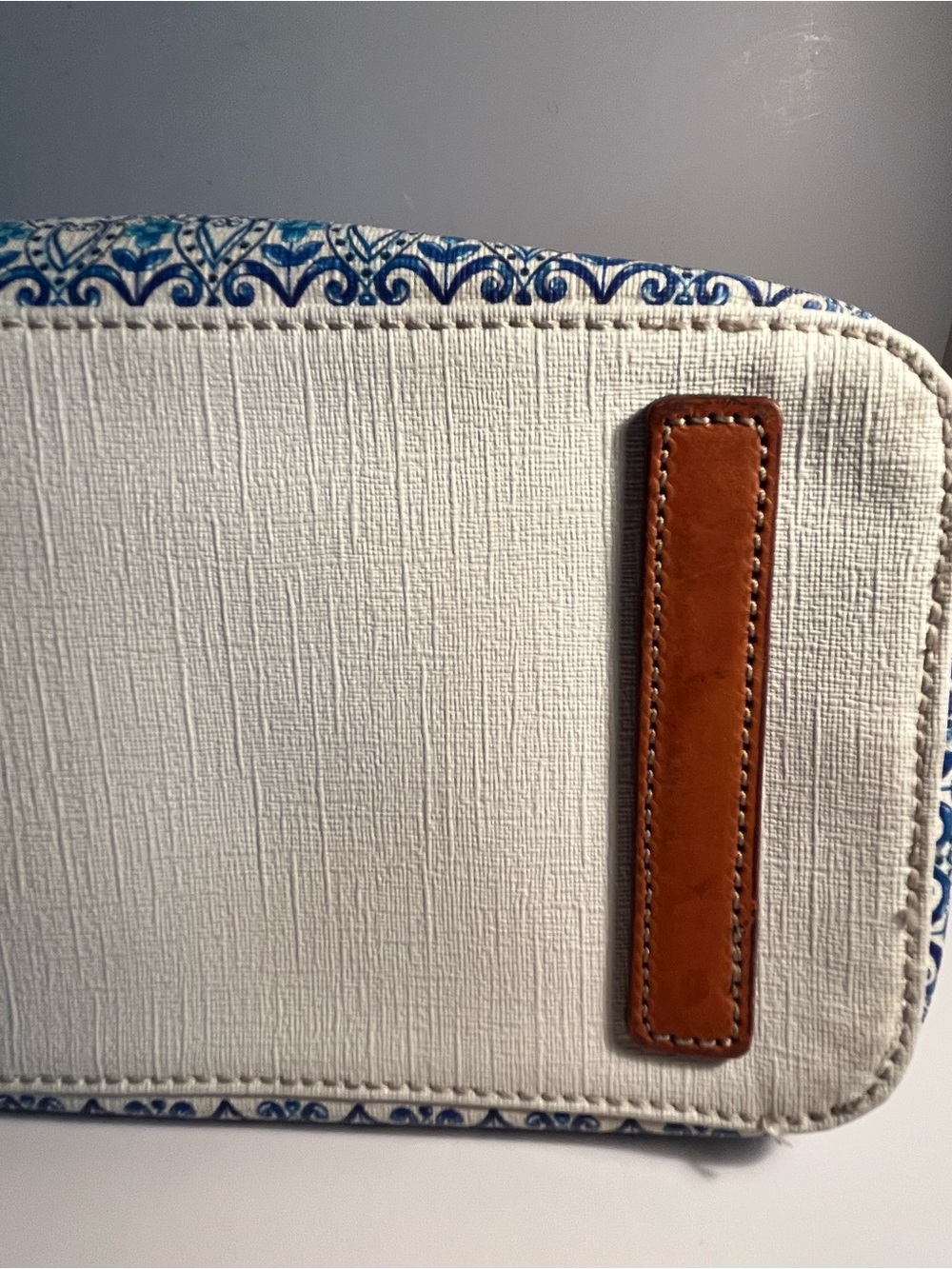 BRIGHTON ππ( RARE ) CASABLANCA COLLECTION πππPrint Tote with Tan Trim π - Picture 13 of 13